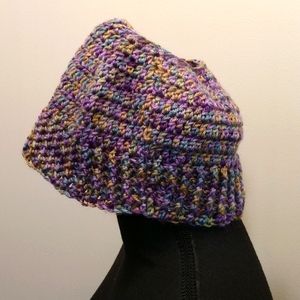 Homemade Women’s Crochet Ponytail Hat Purple &‎ Gold